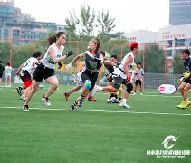 橄榄球夜战：渝州银狐队淘汰对手剑门猎隼队，临门一脚致胜锋线火力回暖